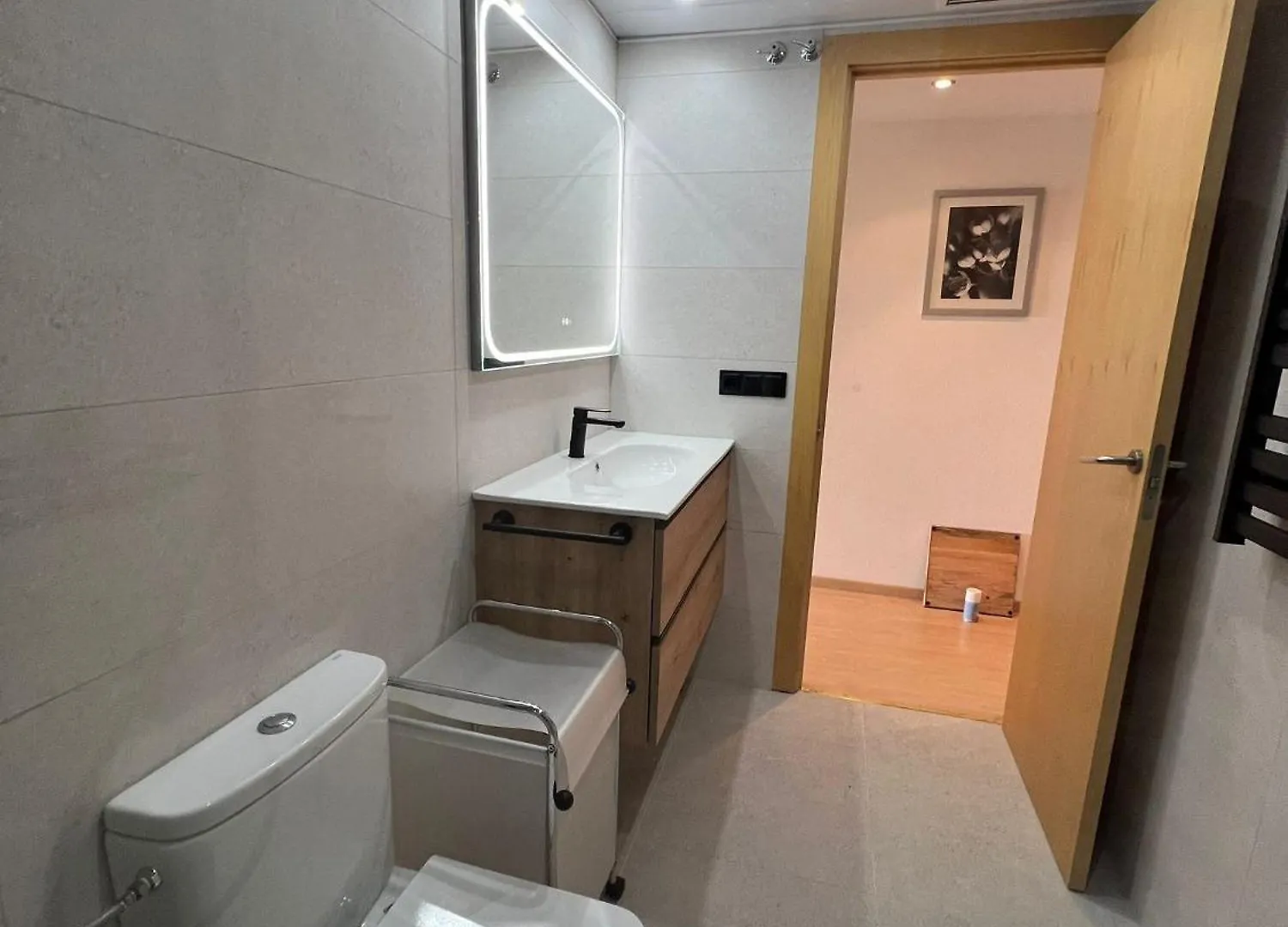 Precioso Apartamento En Complejo De Al Standing Av-16 Roses Apartment